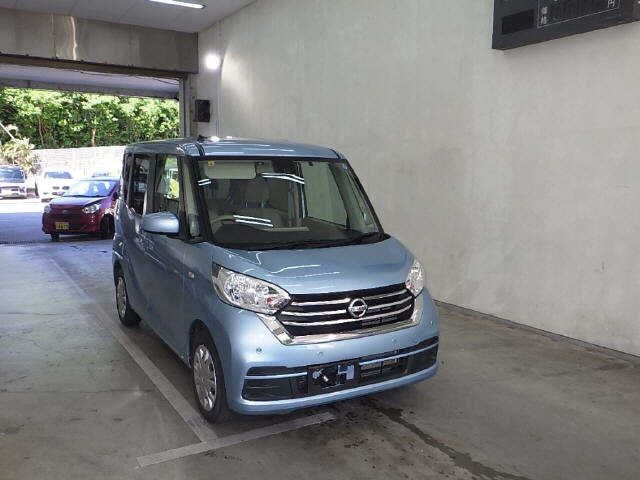 131 Nissan Dayz roox B21A 2019 г. (JU Okinawa)